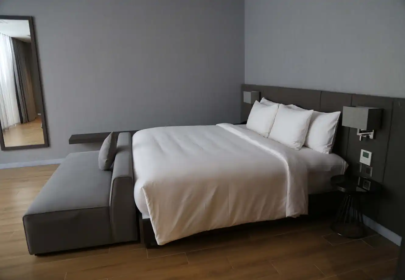 Signature Suite
