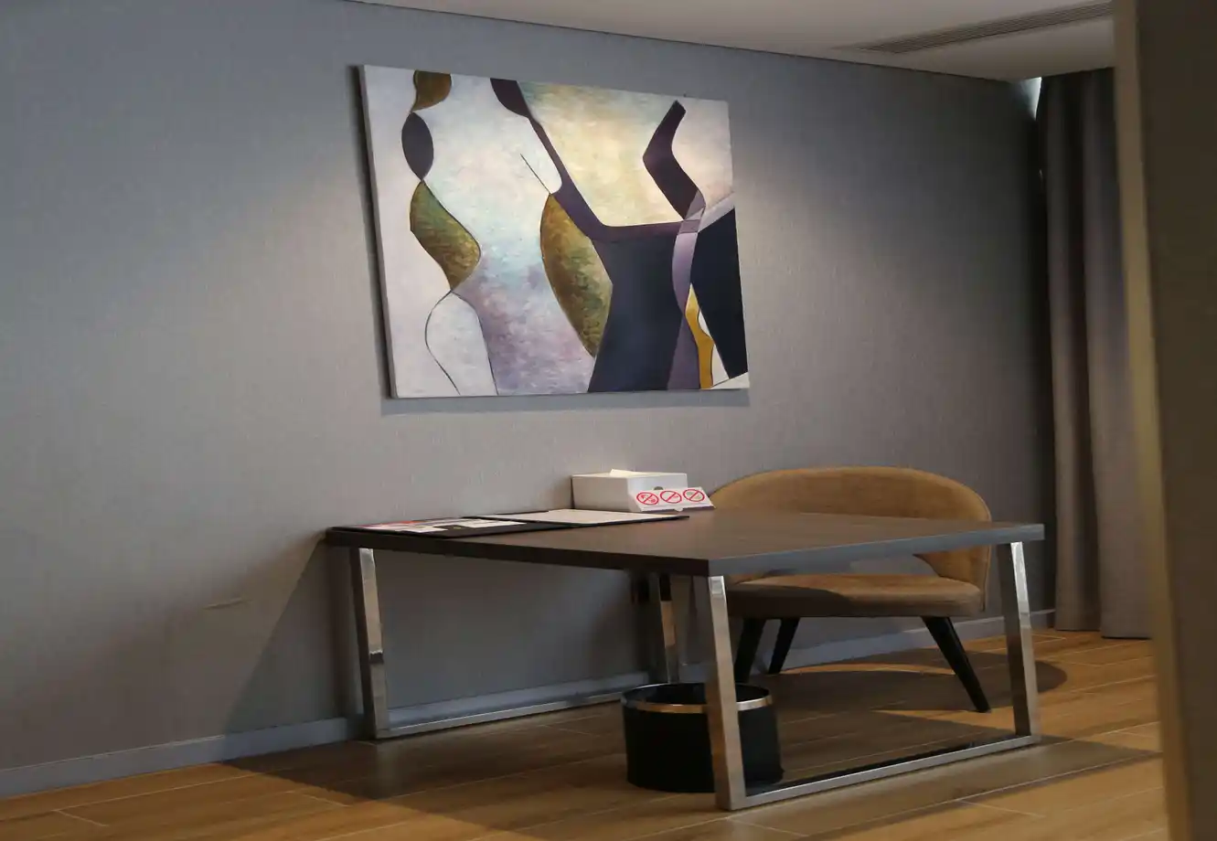 Signature Suite
