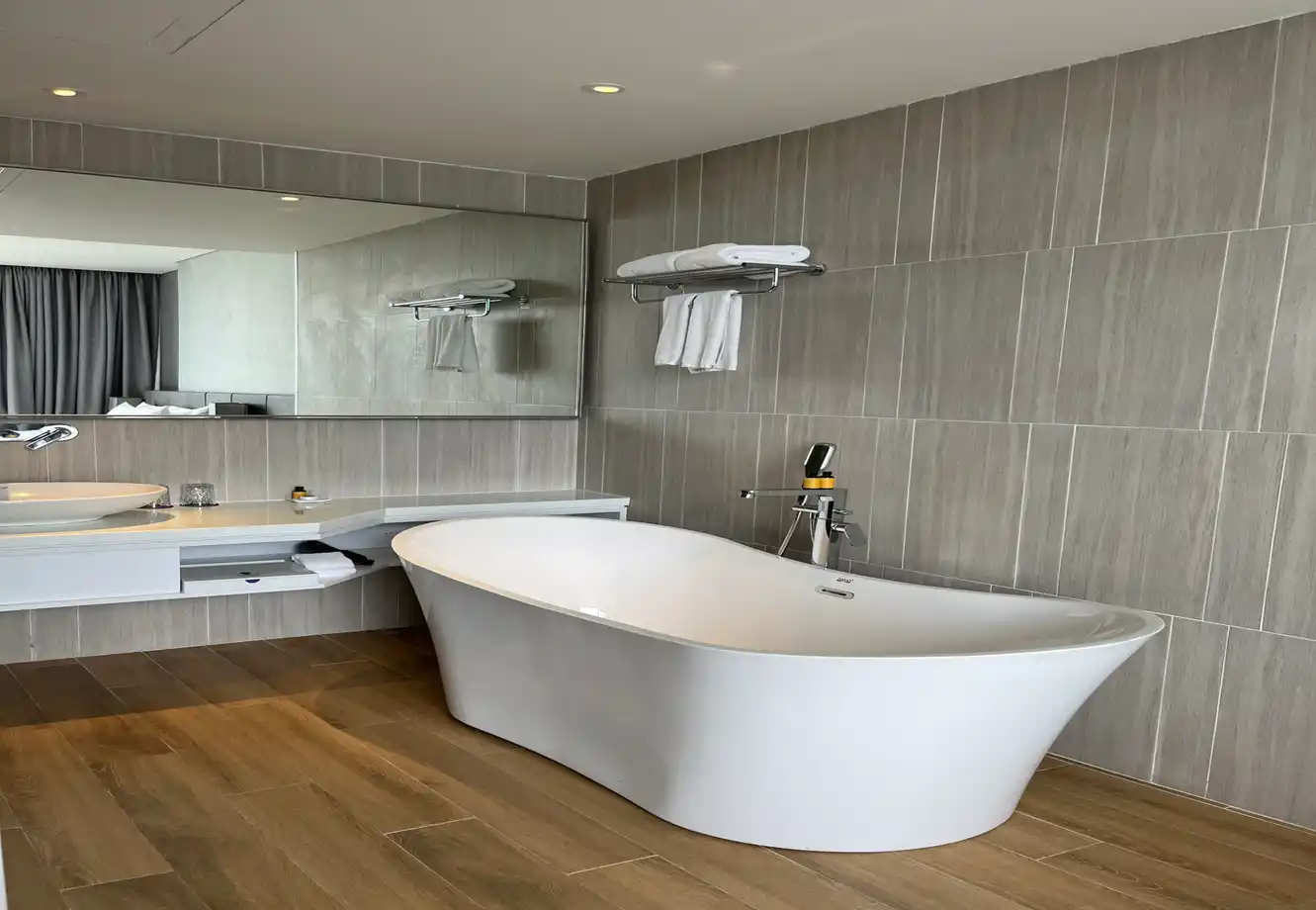 Suite Signature Hướng Biển