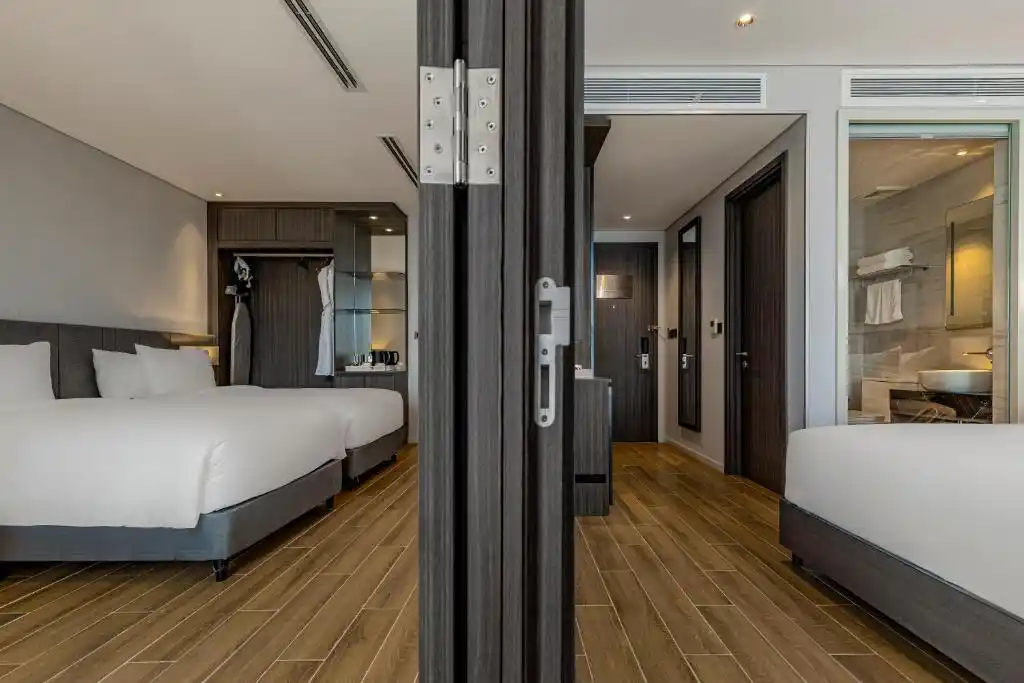 Phòng Thông Nhau Với Tầm Nhìn Ra Biển