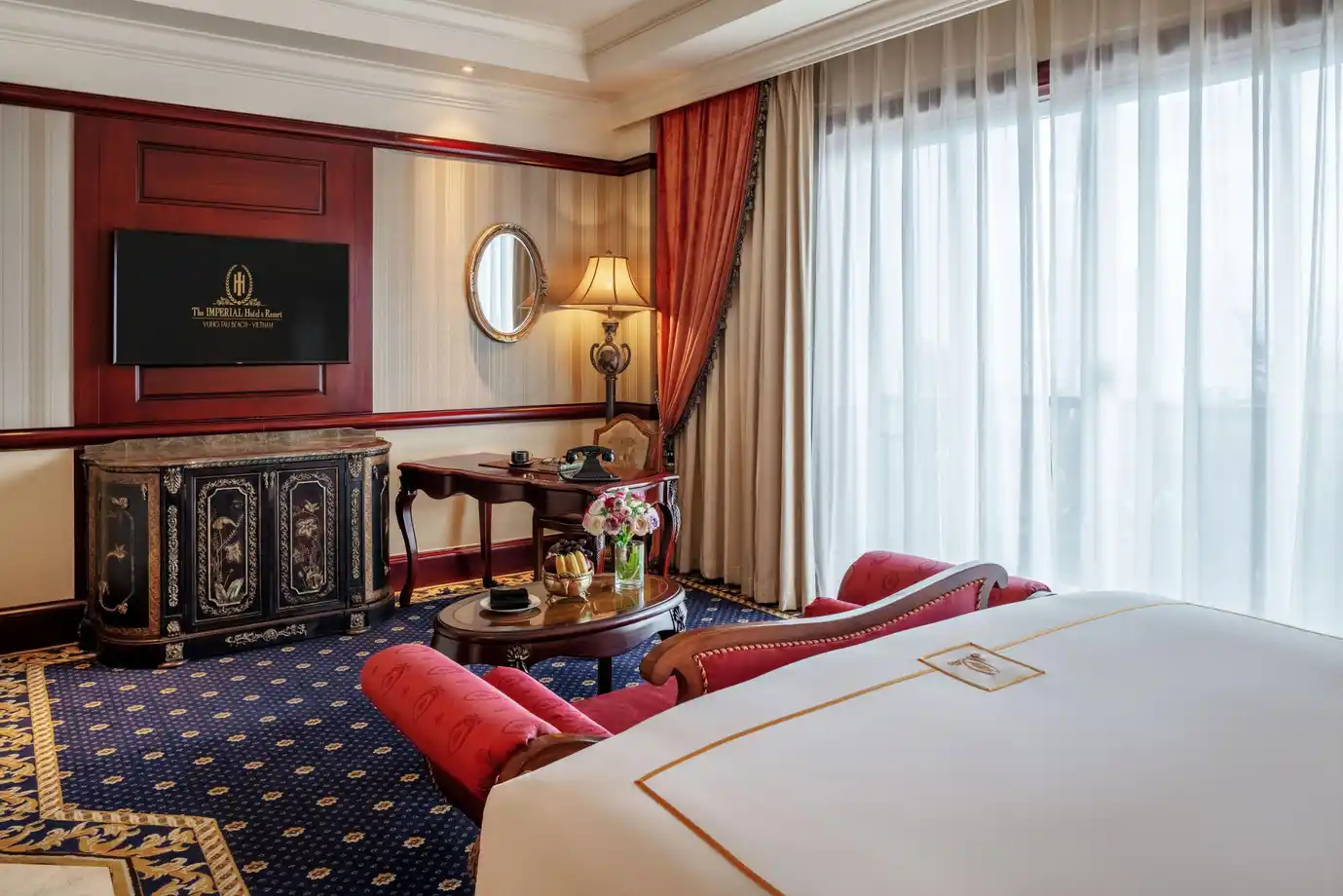 Heritage Deluxe King Hồ Bơi Hoặc Vườn
