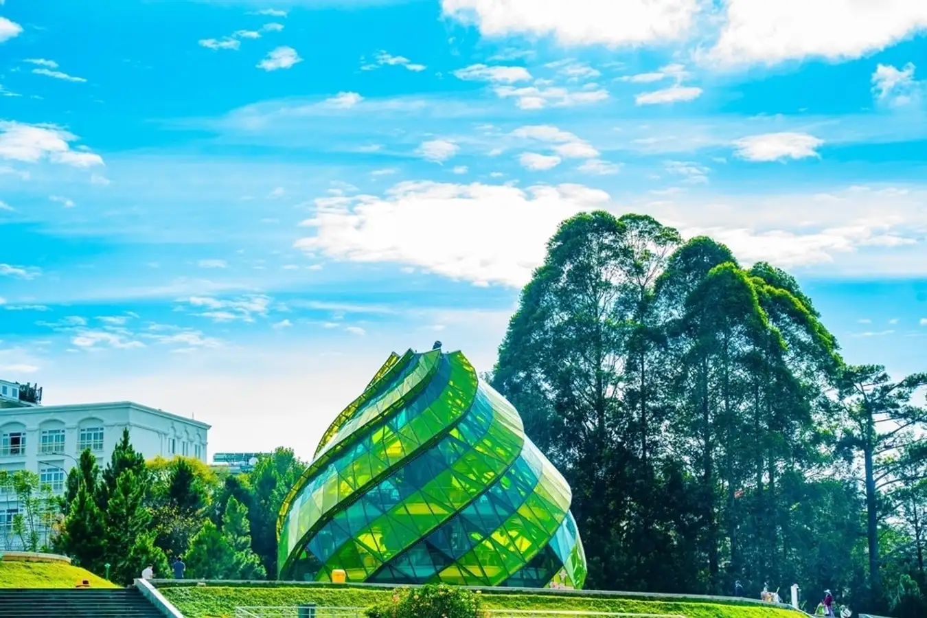 CẨM NANG DU LỊCH ĐÀ LẠT – THÀNH PHỐ NGÀN HOA GIỮA CAO NGUYÊN